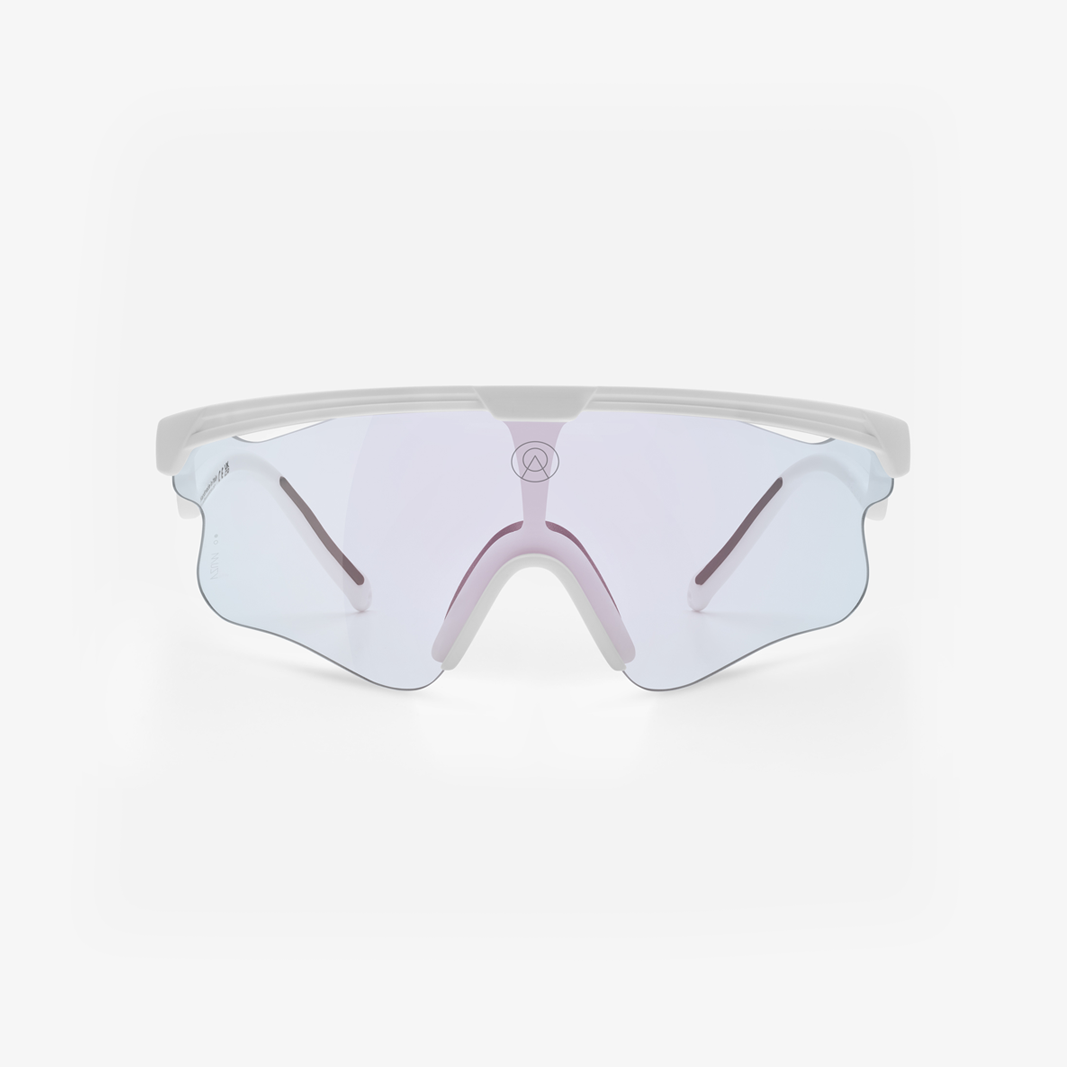 Alba Optics Delta LEI White / VZUM™ F-Lens Fire Photochromic face
