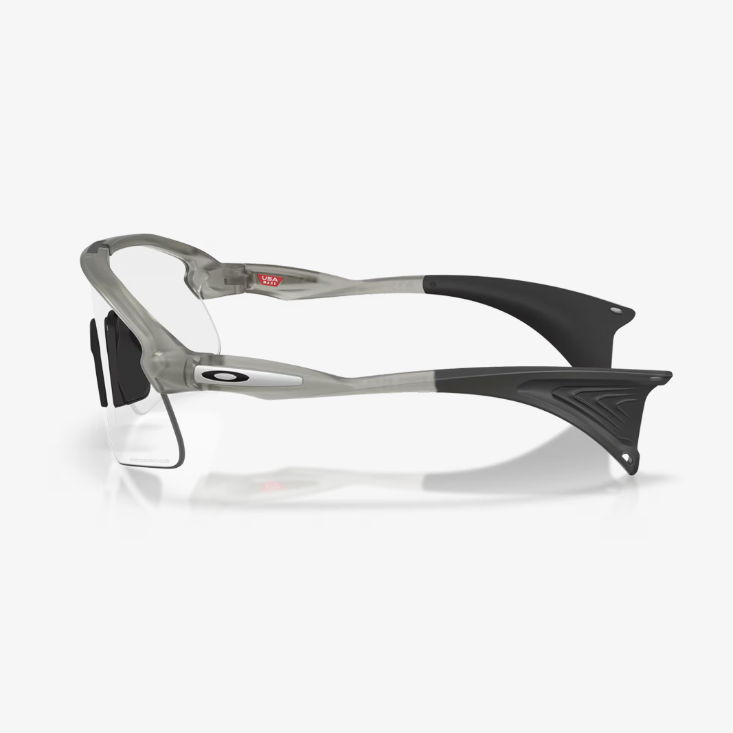 Oakley Stunt Devil / Grey Ink Clear to Grey Photochromic side