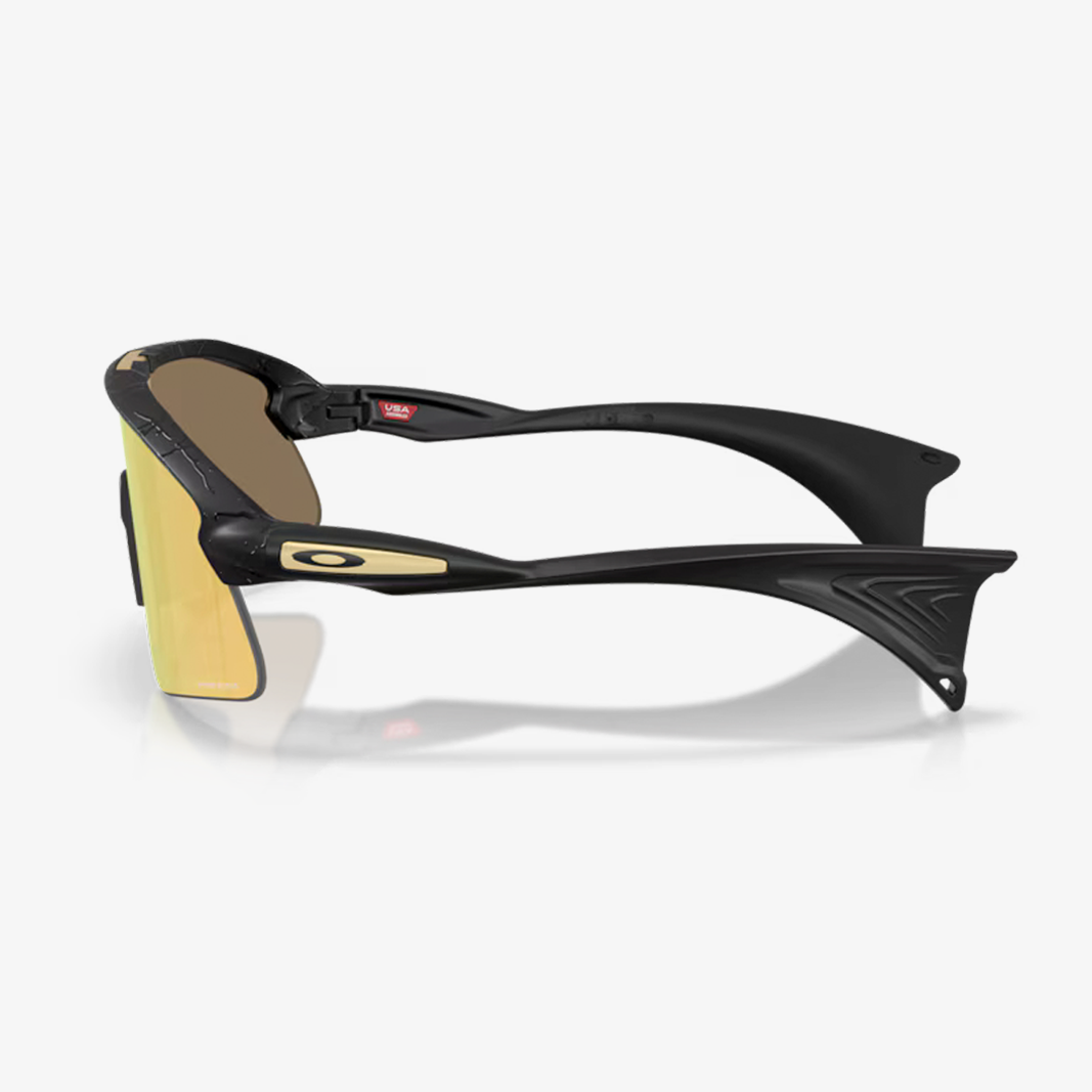 Oakley Stunt Devil / Matte Black Splatter Prizm 24K side