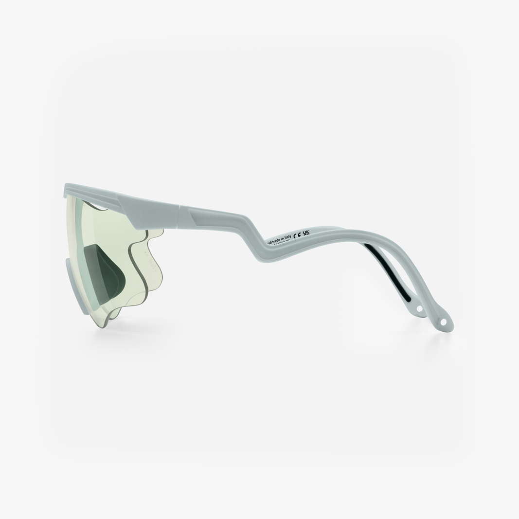 Alba Optics Delta LEI Ice / VZUM™ F-Lens BTL Photochromic side