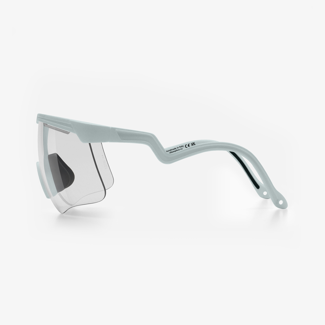 Alba Optics Delta Ice / VZUM™ F-Lens Classic Photochromic side