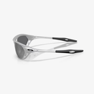 Oakley Cage Jacket / X Silver - Prizm Black Polarized side
