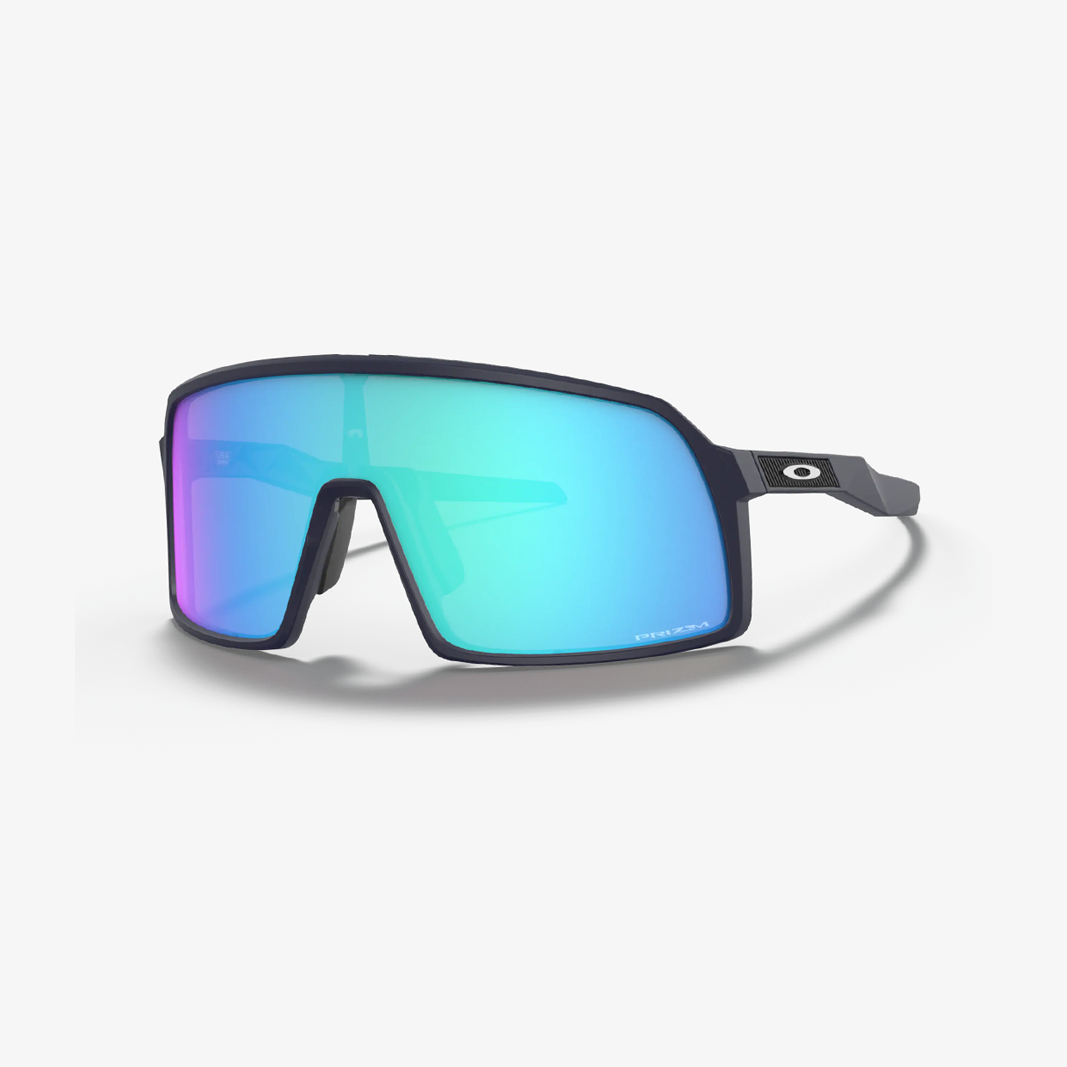 Oakley Sutro S / Navy Matte Prizm Sapphire 45° Ansicht