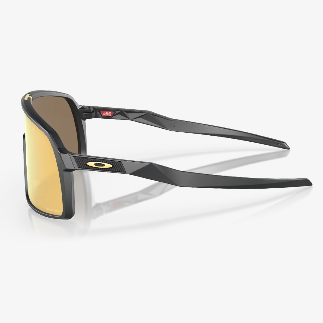 Oakley Sutro / Carbon Matte Prizm 24K Seitenansicht