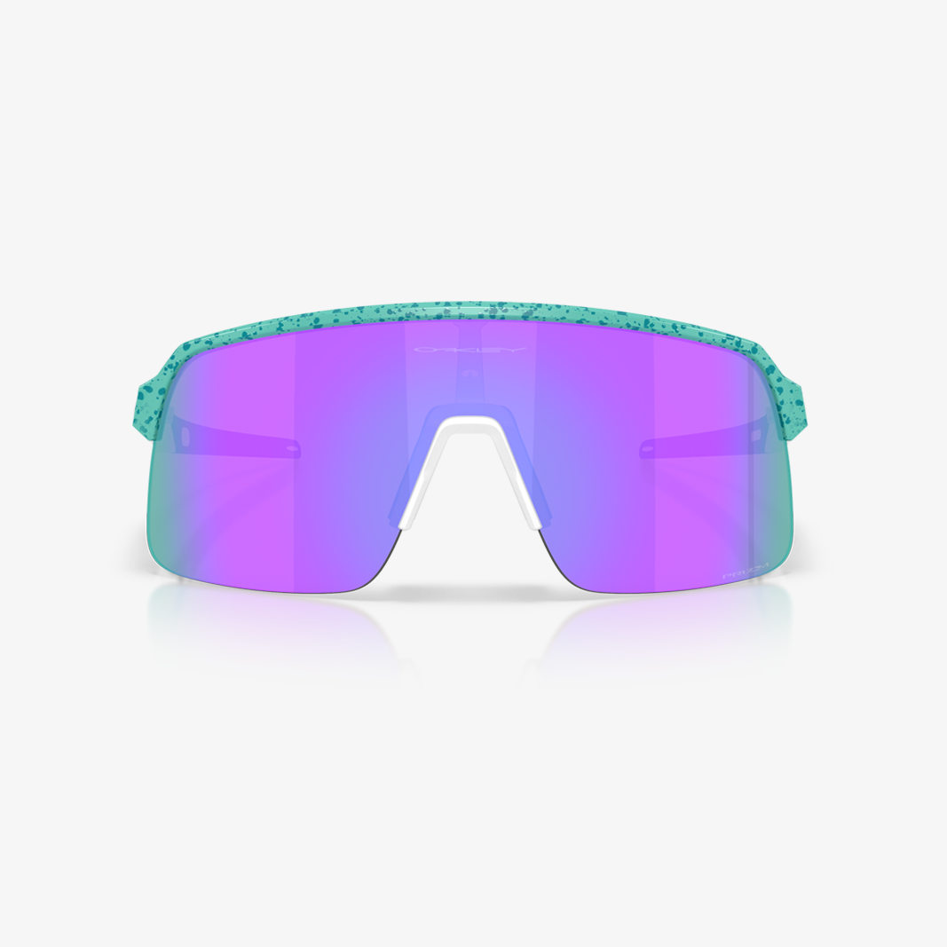 Oakley Sutro Lite / Celeste Splatter Prizm Violet face
